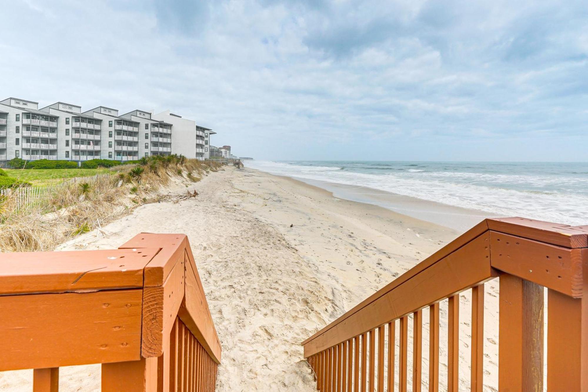 Steps To The Beach Oceanfront Condo With Lanai! North Topsail Beach Exteriér fotografie