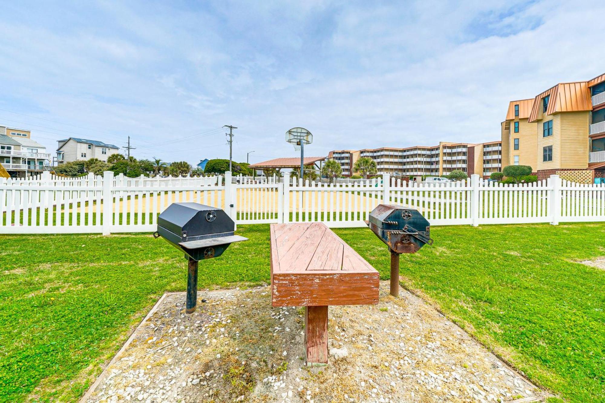 Steps To The Beach Oceanfront Condo With Lanai! North Topsail Beach Exteriér fotografie